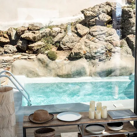 וילה Xylo Tinos Private Pool & Sea View קיוניה