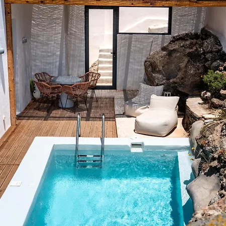 וילה Xylo Tinos Private Pool & Sea View *